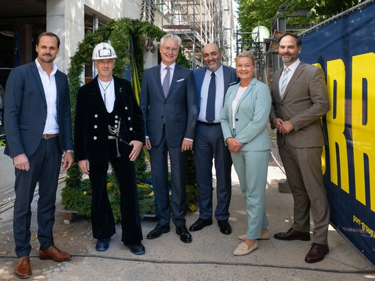 Gruppenfoto vom Richtfest 