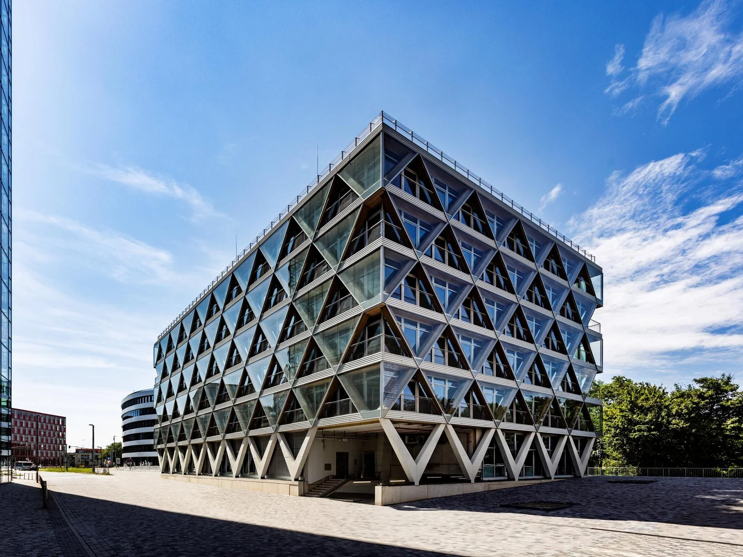 The Cradle, Düsseldorf Exterior view au the Cradle